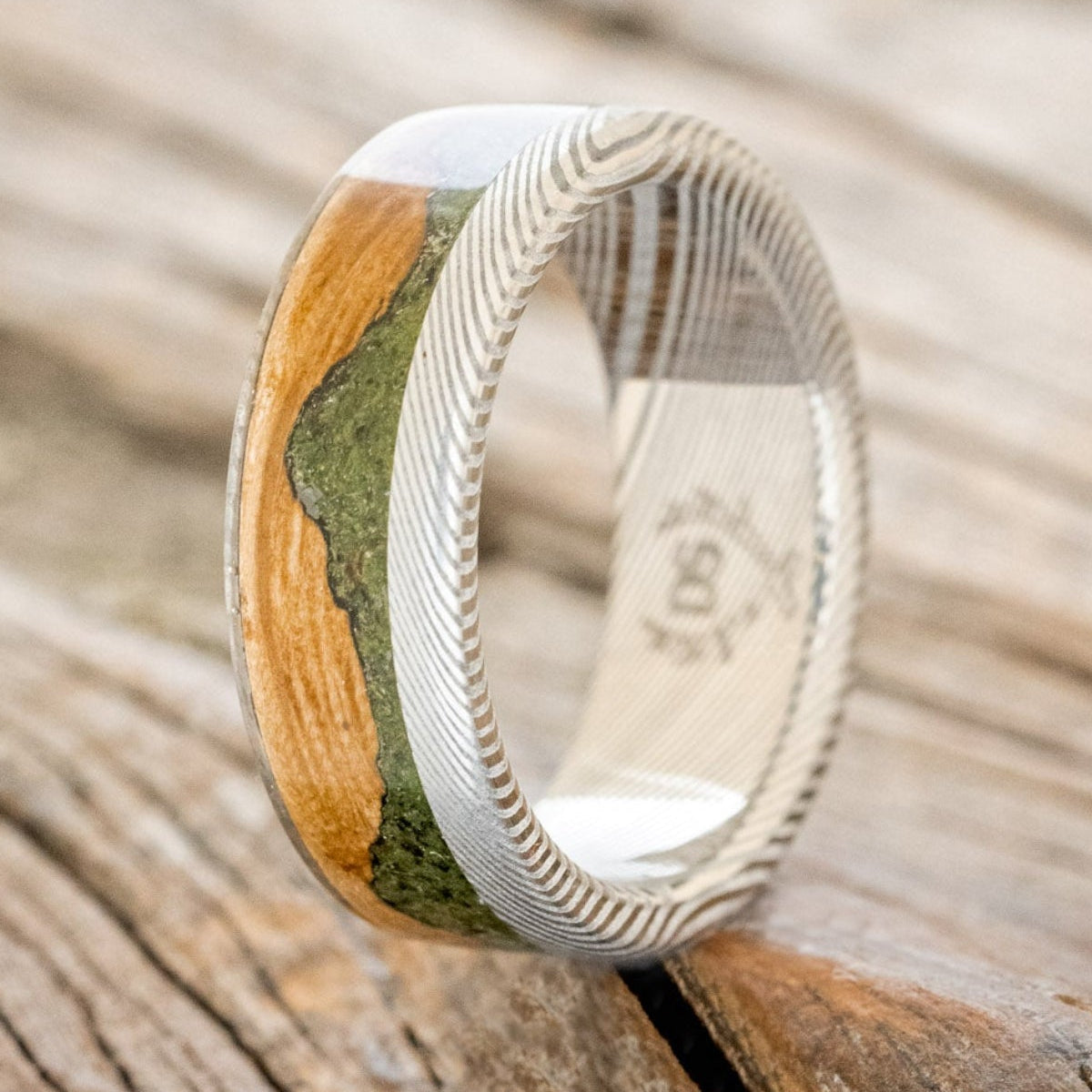 "EZRA" - WHISKEY BARREL OAK WITH MOSS WEDDING RING-7