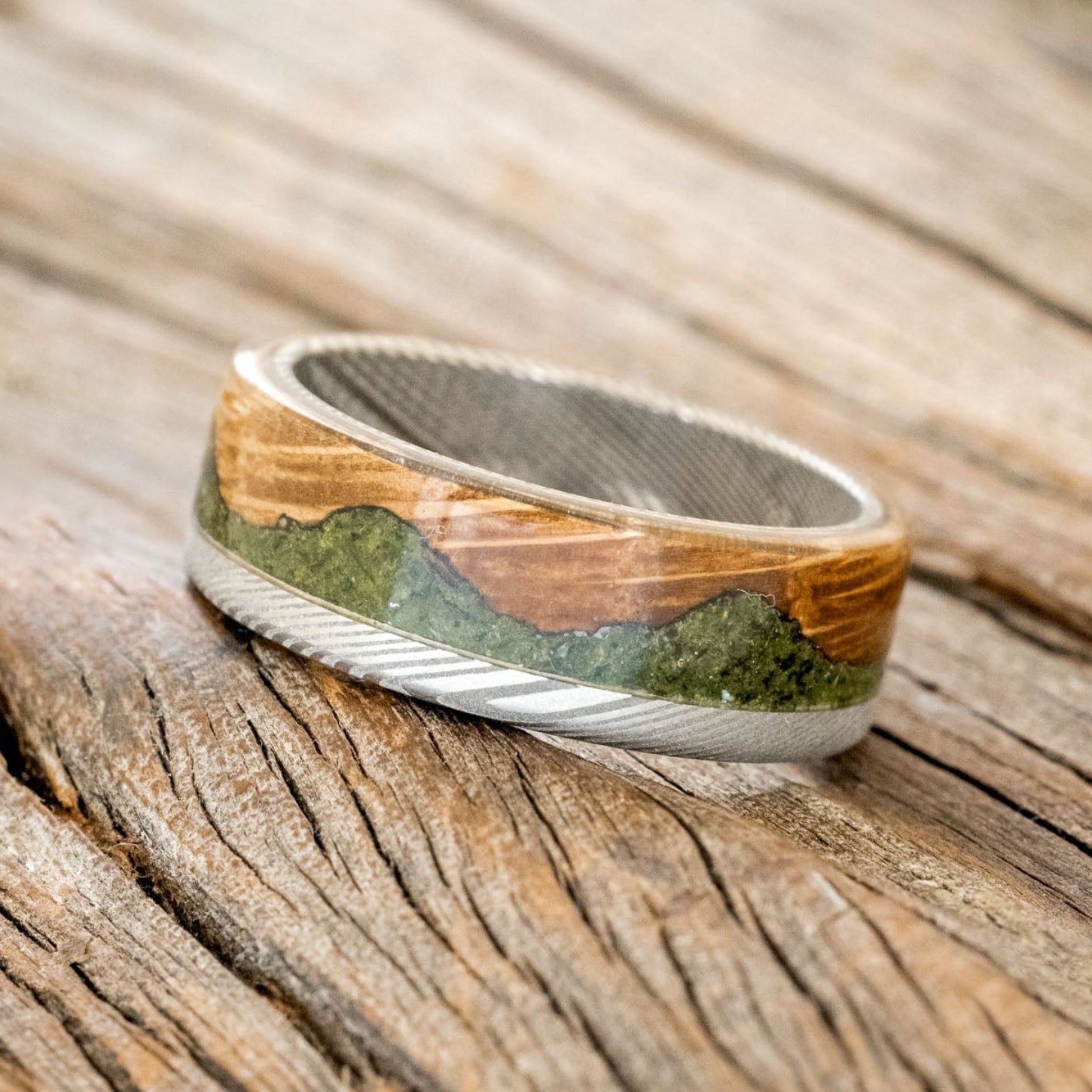 "EZRA" - WHISKEY BARREL OAK WITH MOSS WEDDING RING-8