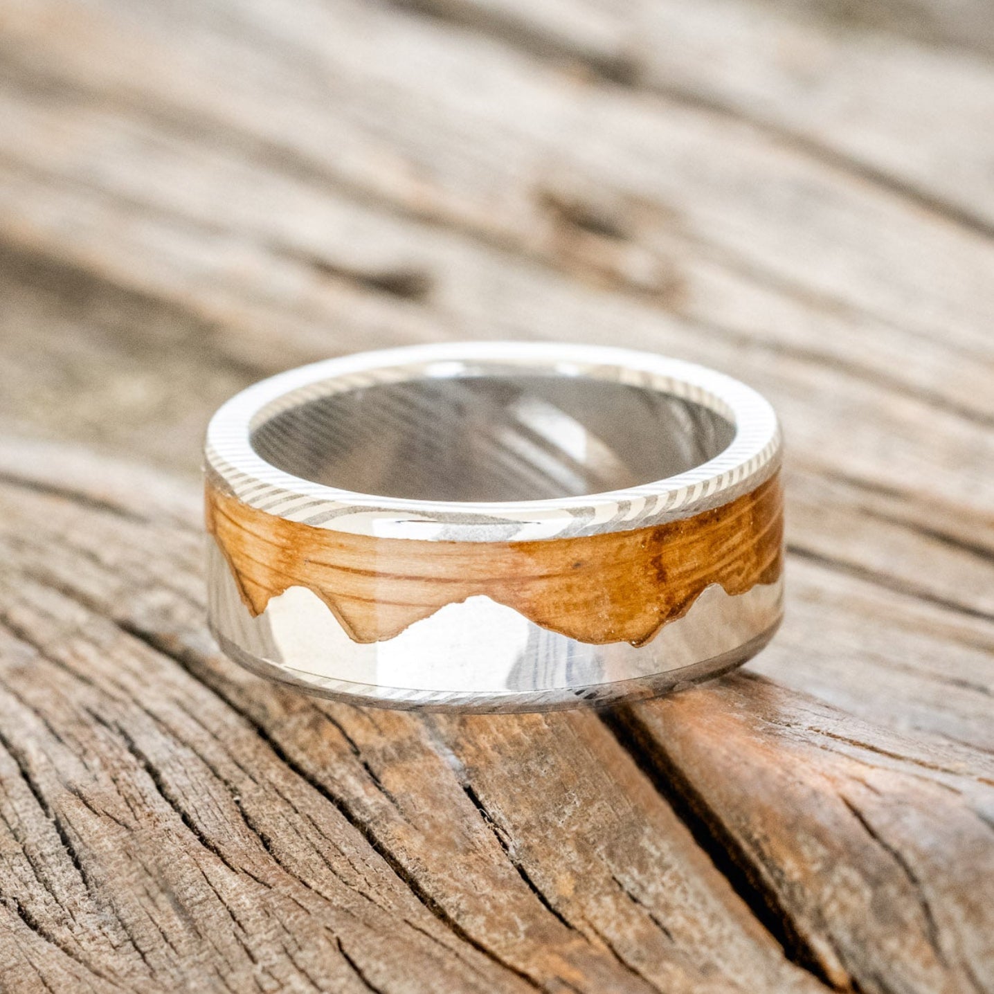 "HELIOS" - WHISKEY BARREL OAK & SILVER MOUNTAIN RANGE WEDDING BAND-12