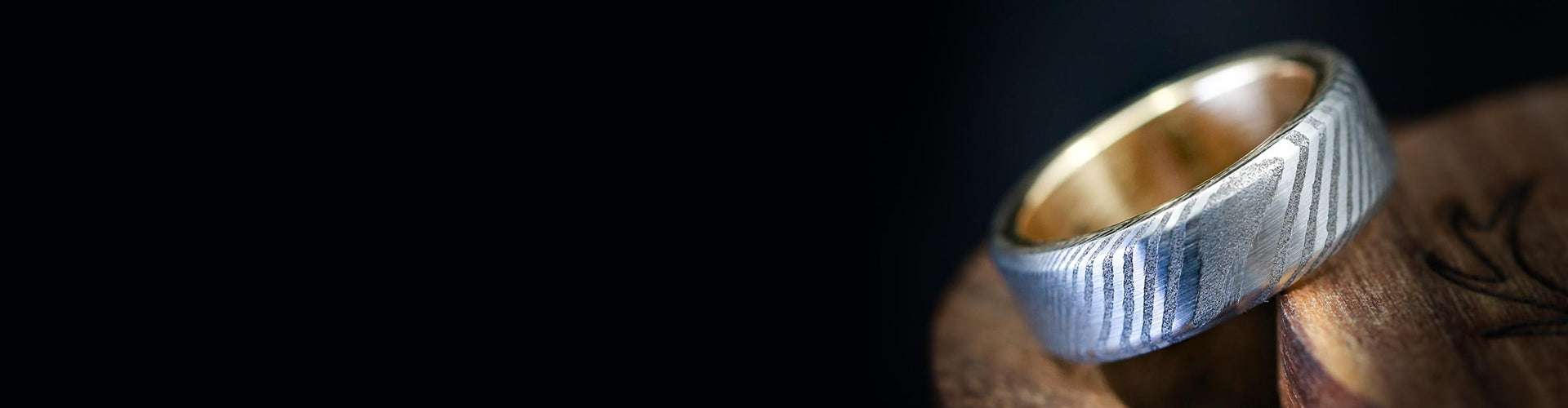 Demascus_SteelBanner-Staghead Designs