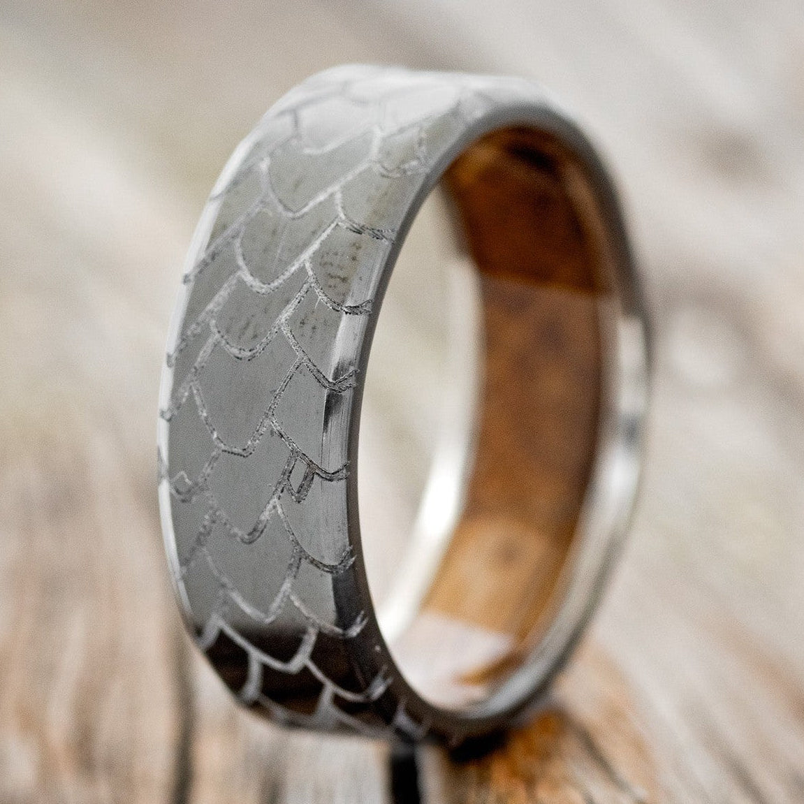 "ECHO" - DRAGON SCALE WEDDING RING FEATURING A WHISKEY BARREL OAK LINING-1