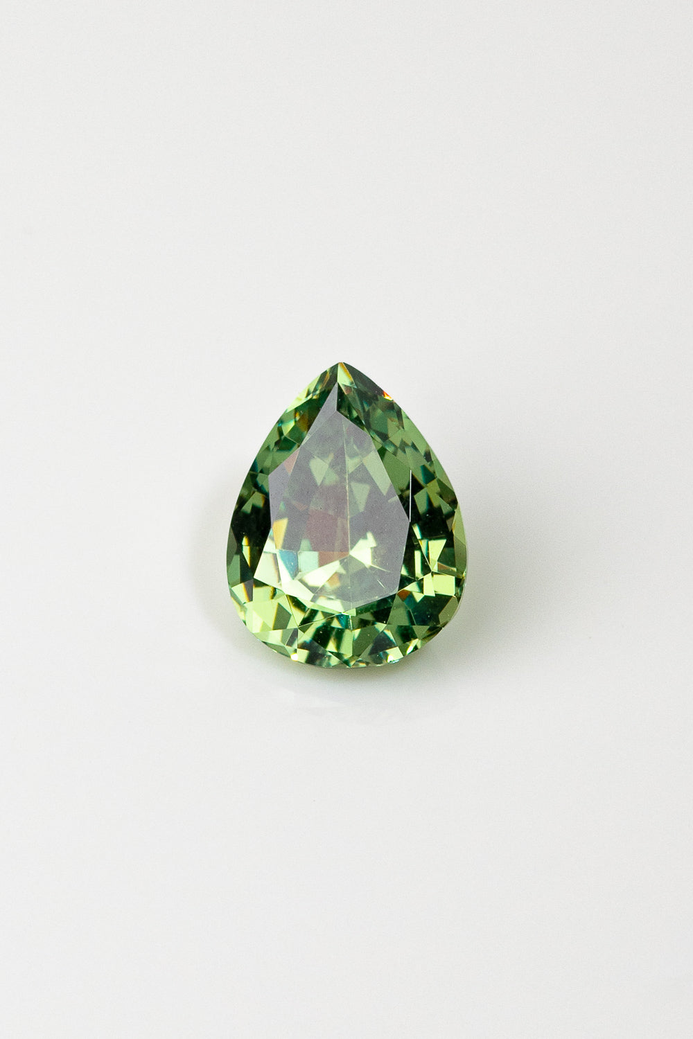 "EVORA" - PEAR-SHAPED DEMANTOID GARNET-1