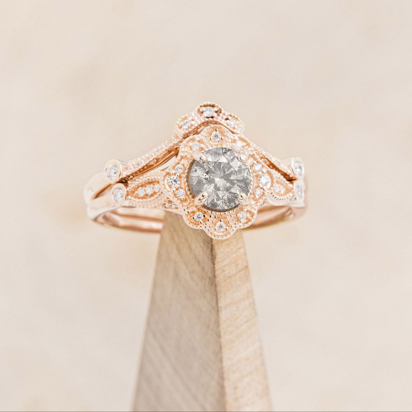 "EILEEN" - ROUND CUT ENGAGEMENT RING WITH DIAMOND ACCENTS & TRACER-Staghead Designs