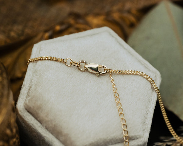 ENGRAVABLE PLATE OPEN CURB CHAIN NECKLACE IN 14K YELLOW GOLD-3