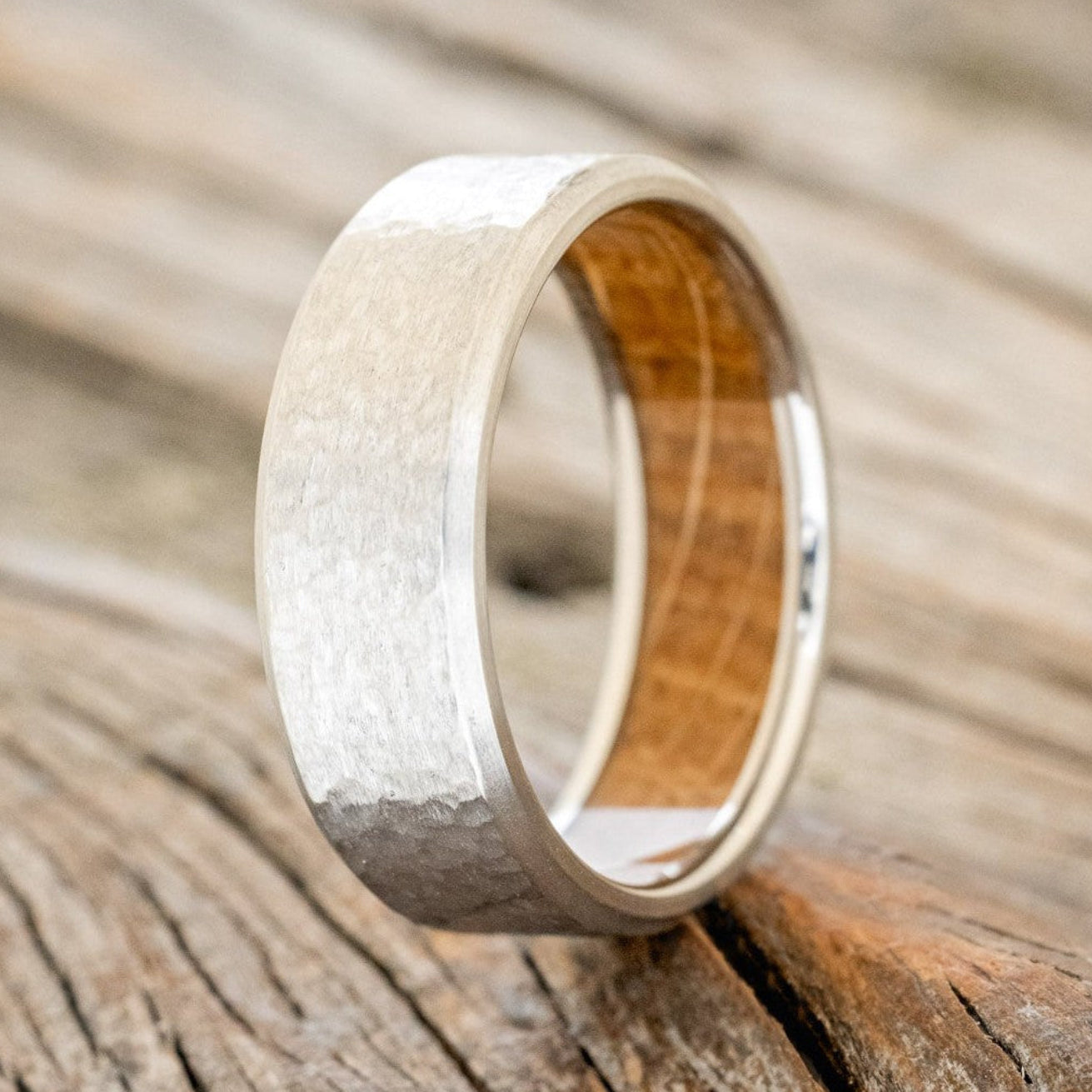 HAMMERED WEDDING BAND WITH WHISKEY BARREL LINING-1
