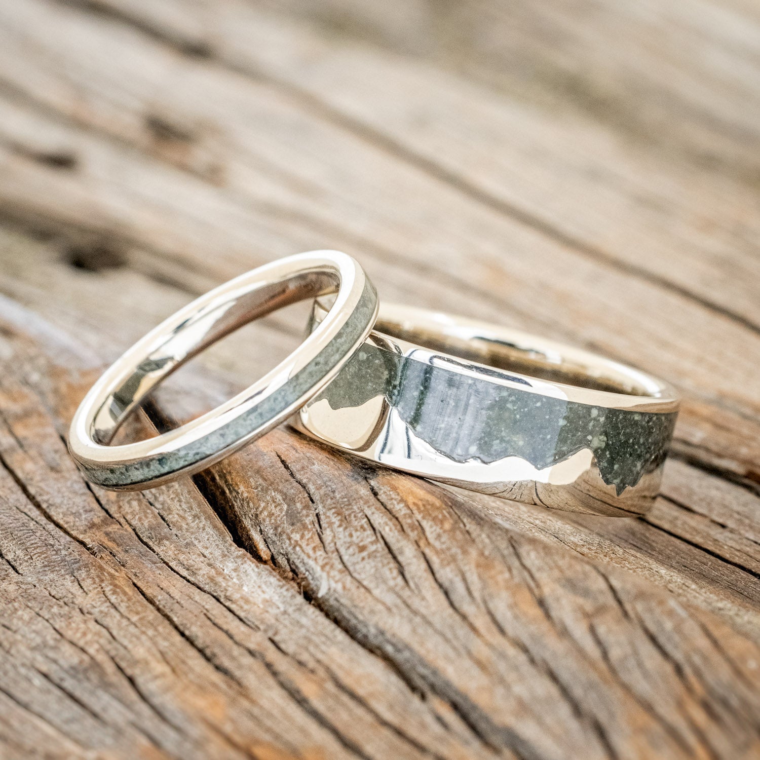 "HELIOS" - MATCHING SET OF CRUSHED MOSS AGATE MOUNTAIN RANGE WEDDING BANDS-Staghead Designs