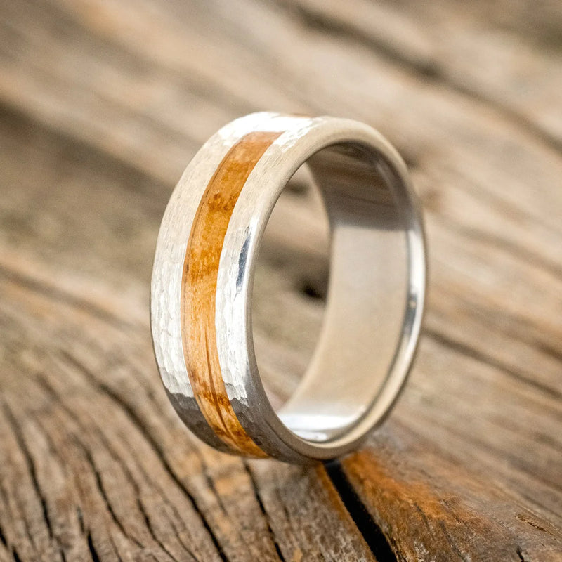 "NIRVANA" - CENTERED WHISKEY BARREL WEDDING RING WITH A HAMMERED FINISH - TITANIUM - SIZE 9 1/2-1