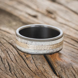 "RYDER" - ANTLER & HAMMERED GOLD INLAY WEDDING RING - BLACK ZIRCONIUM - SIZE 10 1/4-2