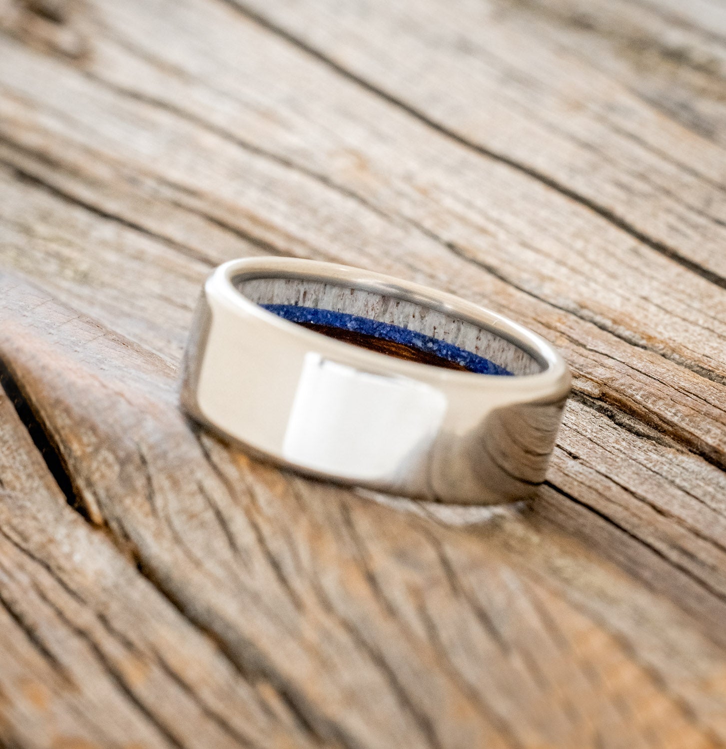 "ARGOS" - ANTLER, IRONWOOD & LAPIS LAZULI WEDING RING-8