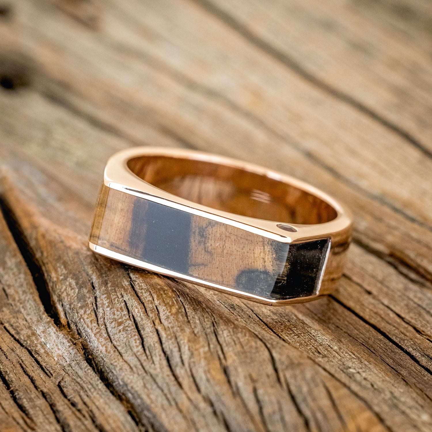 "MESA" - SINGLE CHANNEL WEDDING BAND FEATURING SPALTED MAPLE & RUBIES - SIZE 11 3/4-4