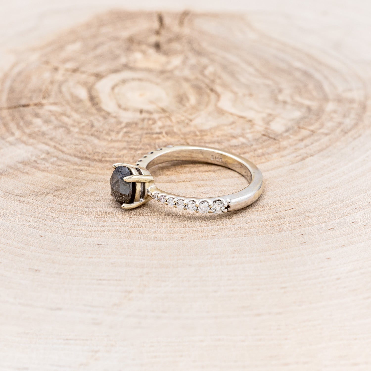 "PERRY" - ROUND CUT SALT & PEPPER DIAMOND ENGAGEMENT RING WITH DIAMOND ACCENTS - 14K WHITE GOLD - SIZE 6 3/4-3