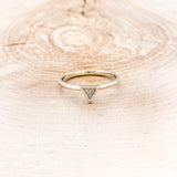 "MERA" - TRIANGLE WEDDING BAND WITH FIRE AND ICE OPAL INLAY-4