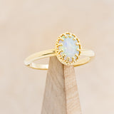 CROWN STYLE OPAL SOLITAIRE ENGAGEMENT RING  - 14K YELLOW GOLD - SIZE 7