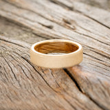 WHISKEY BARREL CHANNEL LINED RING WITH SANDBLASTED FINISH