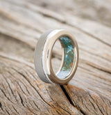 "VERTIGO" - MOTHER OF PEARL WEDDING RING WITH PATINA COPPER LINING FEATURING A SANDBLASTED FINISH - TITANIUM - SIZE 8 1/4-1