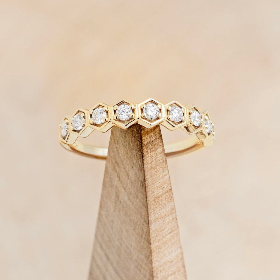 WOMEN'S HEXAGON-STYLE STACKING BAND-Staghead Designs