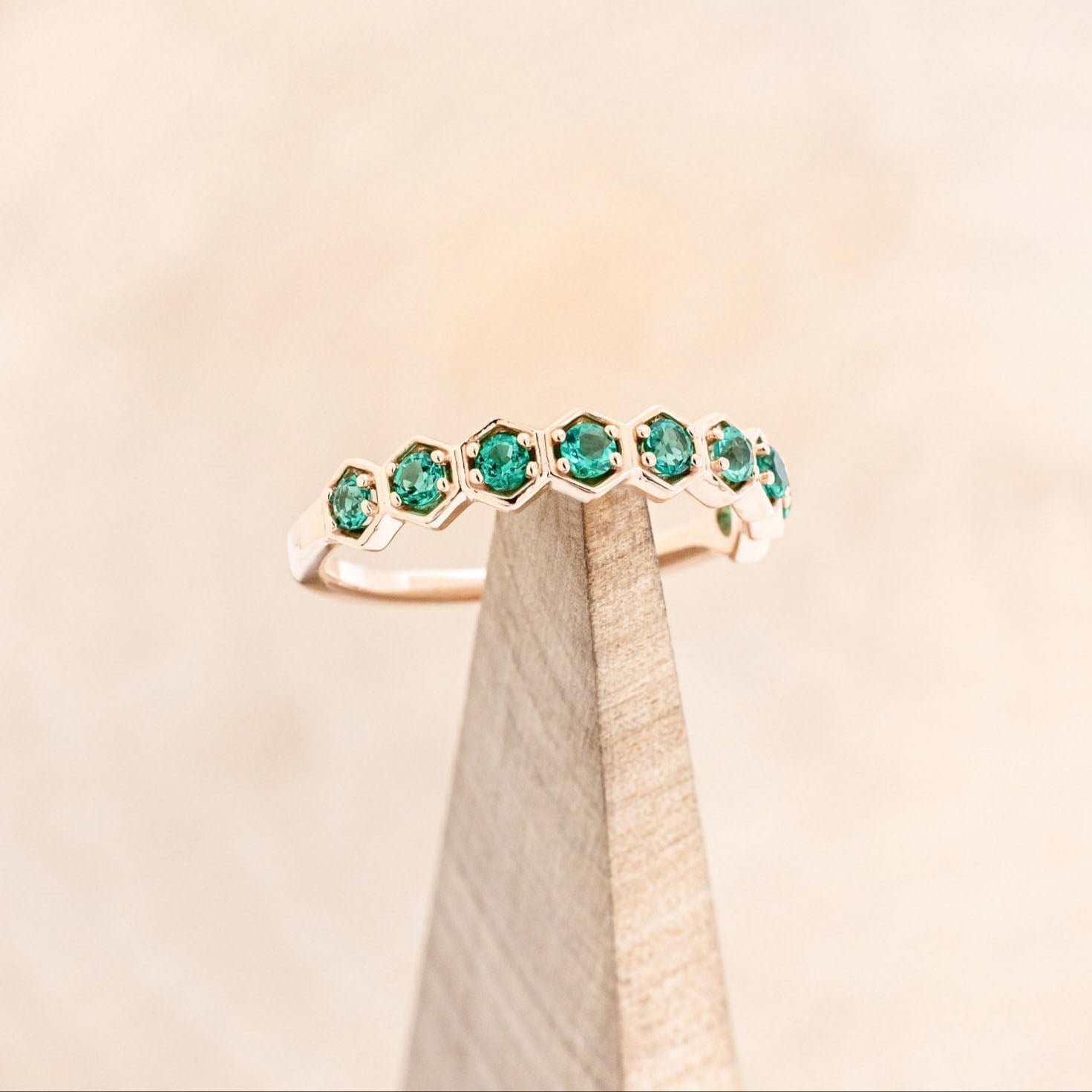 WOMEN'S HEXAGON-STYLE STACKING BAND-Staghead Designs