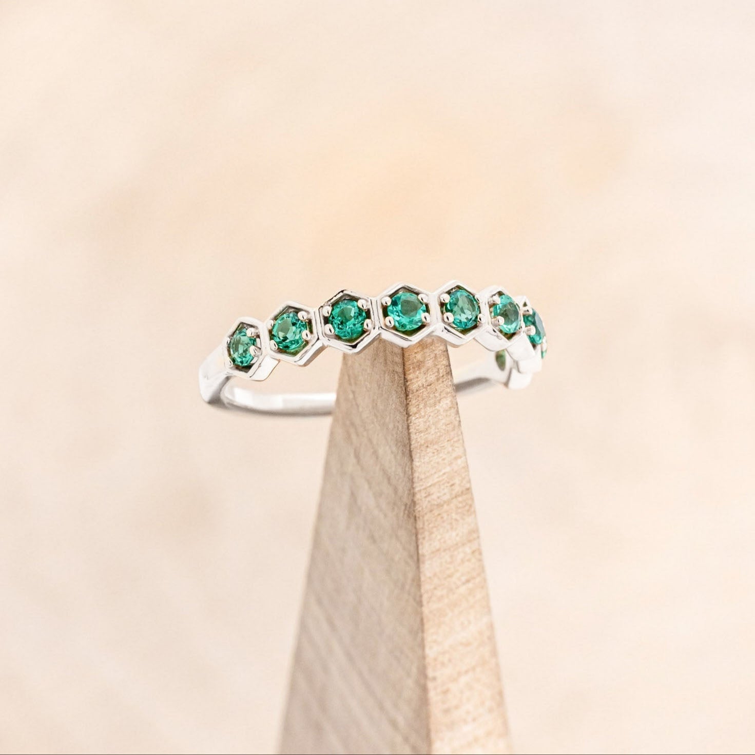 WOMEN'S HEXAGON-STYLE STACKING BAND-Staghead Designs