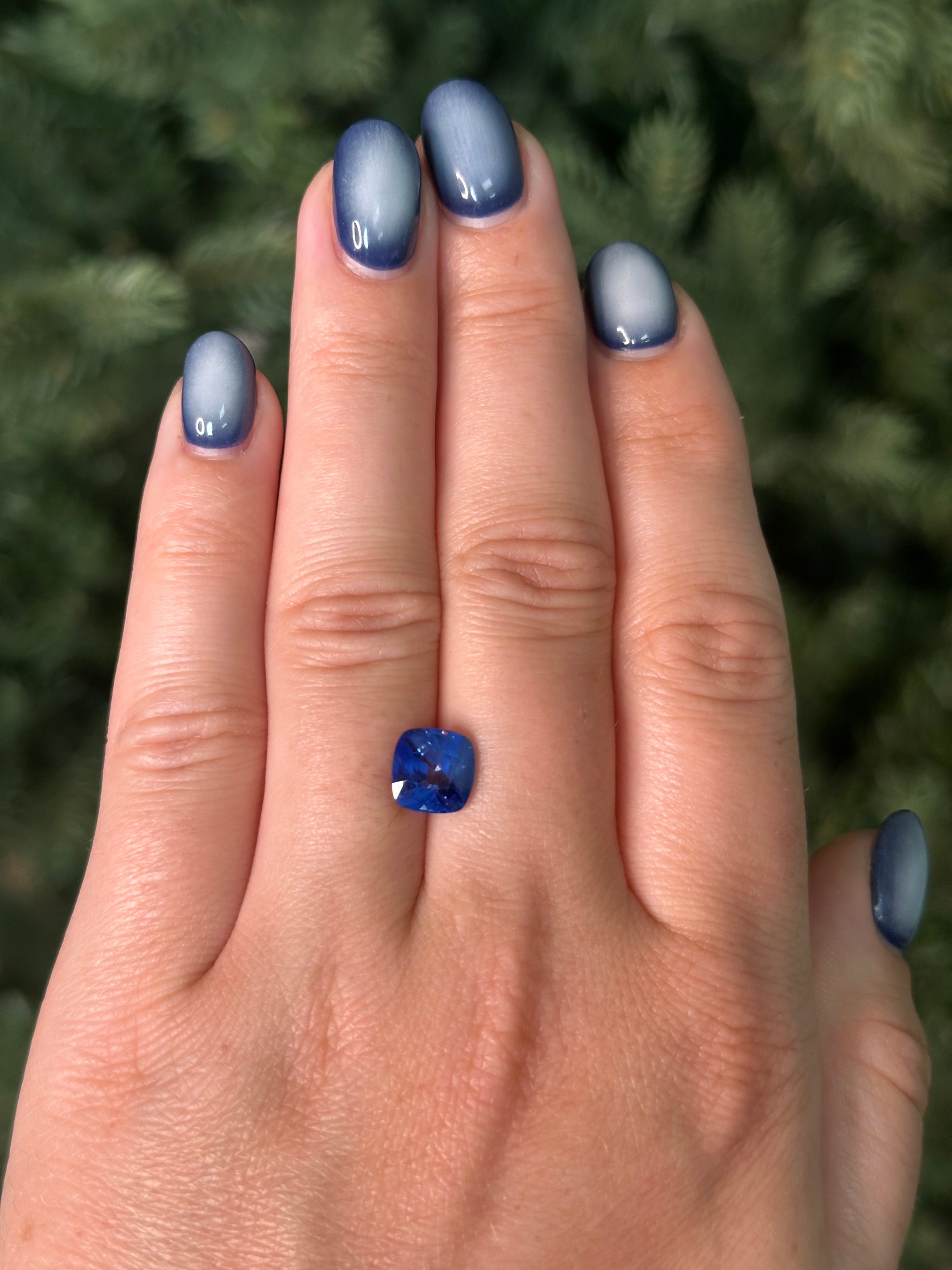 3.1ct 9.5x8.1mm CUSHION CUT OPALESCENT BLUE CEYLON SAPPHIRE-Staghead Designs