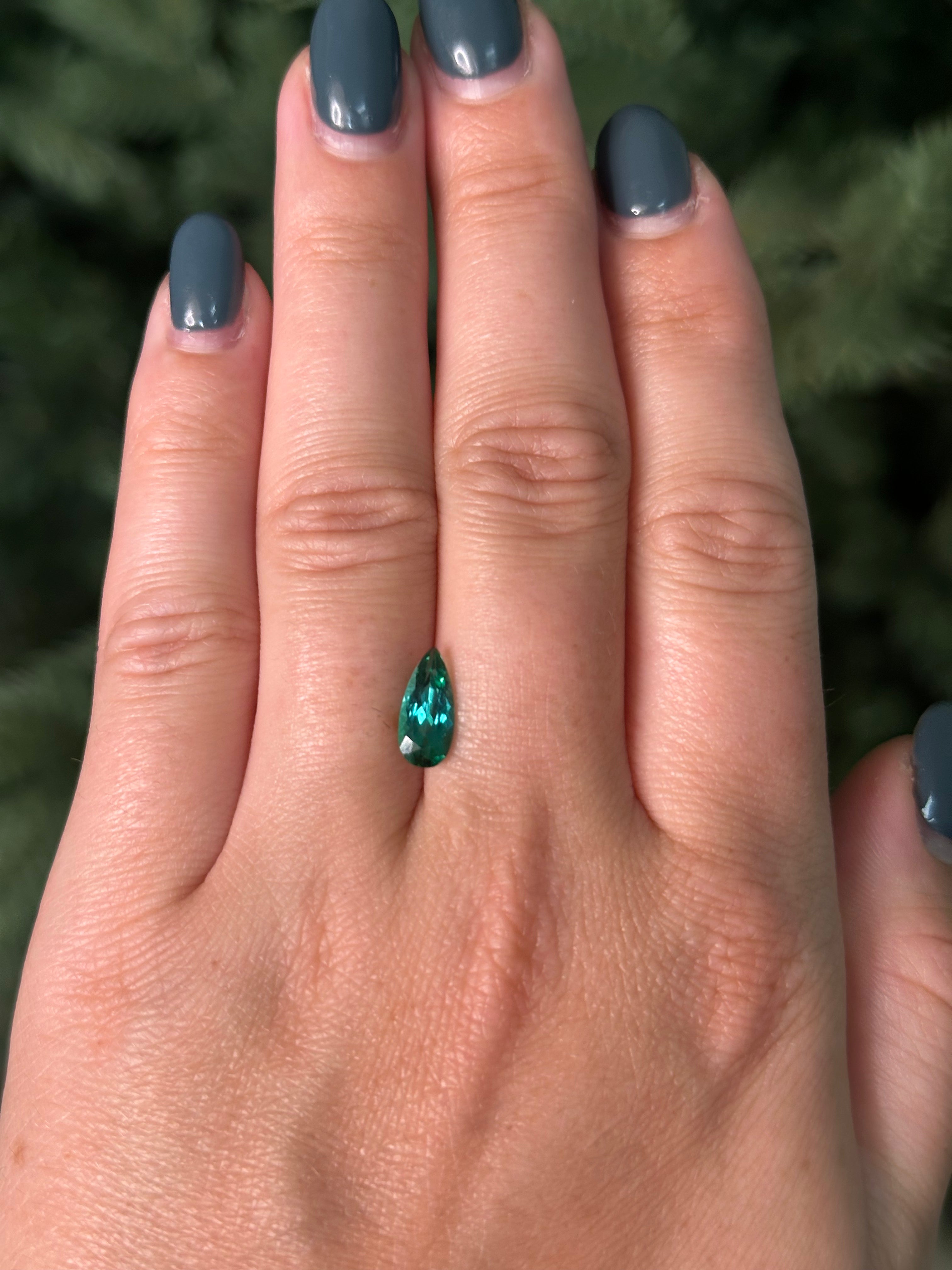 1.33ct 11.5x5x3.1mm PEAR BRILLIANT CUT GREEN TOURMALINE-Staghead Designs