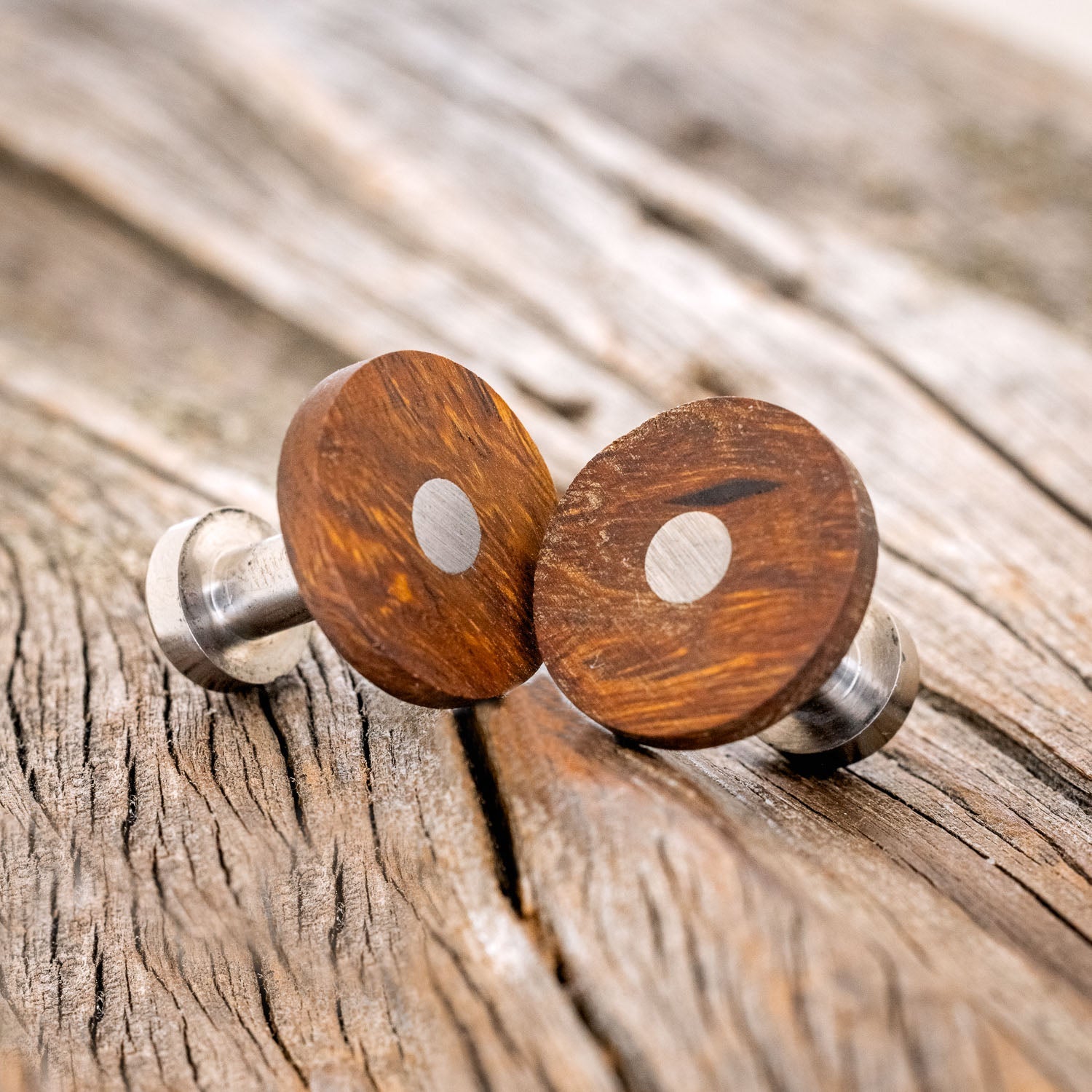 IRONWOOD CUFFLINKS-1