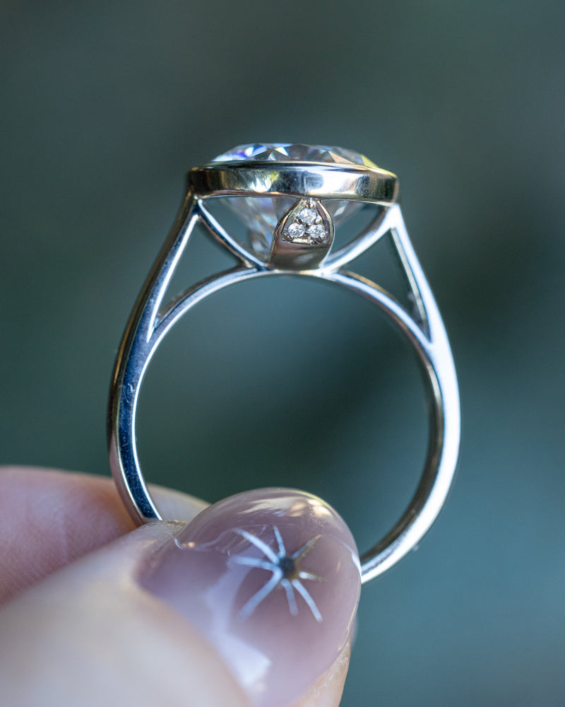 "EDITH" - SOLITAIRE BEZEL SET MOISSANITE ENGAGEMENT RING WITH DIAMOND ACCENTS - 14K WHITE GOLD - SIZE 7-Staghead Designs