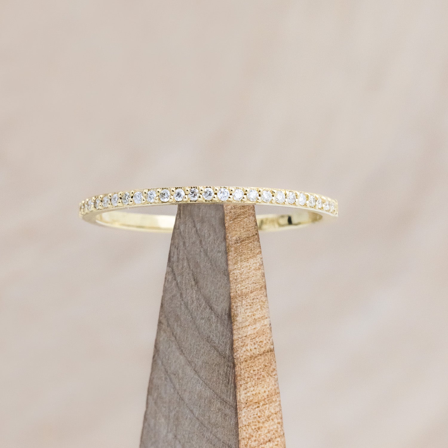 "JENNY FROM THE BLOCK" - TOP DIAMOND TRACER - 14K YELLOW GOLD - SIZE 6-Staghead Designs