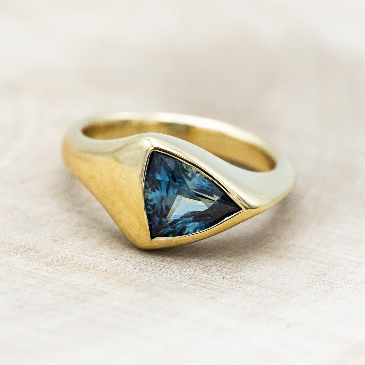 ONE-OF-A-KIND - "KATLAN" - HAND CARVED BEZEL SET TRILLION BLUE SAPPHIRE-Staghead Designs