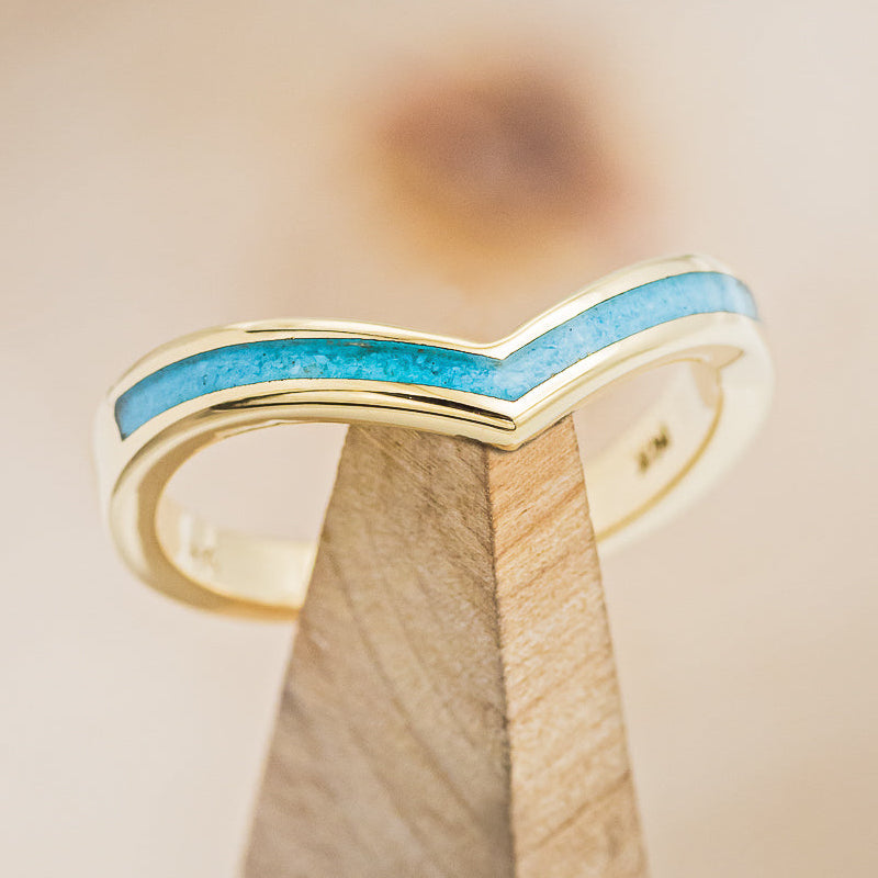 "KIDA" - V-SHAPE STACKING WEDDING BAND WITH TURQUOISE INLAY-1