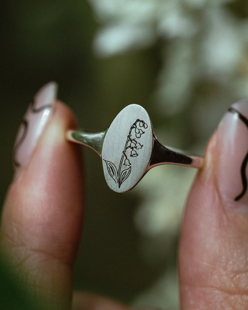 "LILY OF THE VALLEY" - ENGRAVABLE SIGNET RING