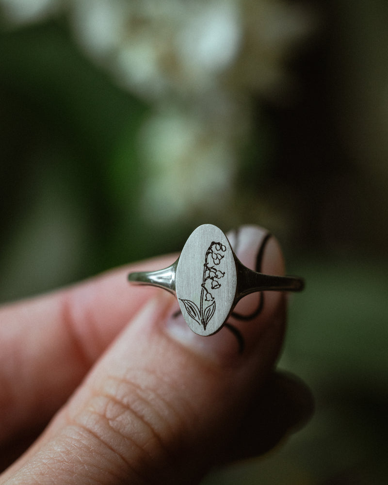 "LILY OF THE VALLEY" - ENGRAVABLE SIGNET RING