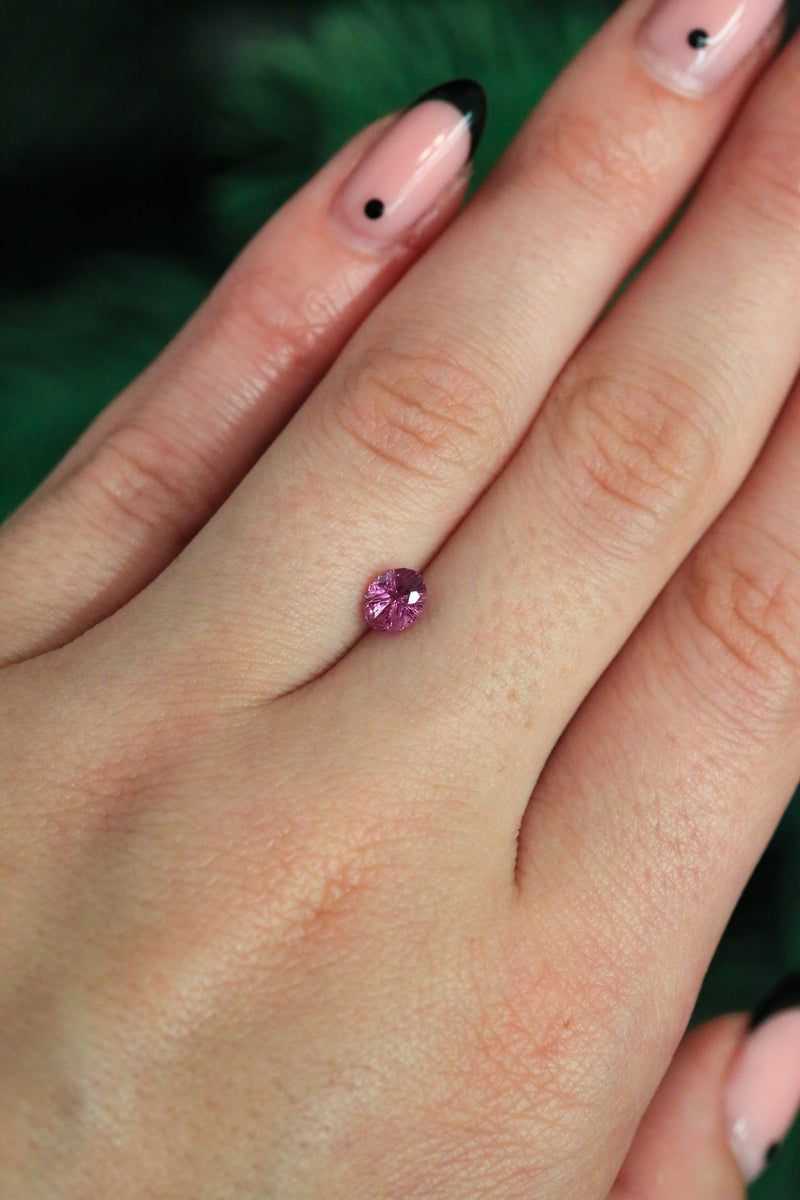 "LOVER" - OVAL STARBRITE CUT PINK SAPPHIRE