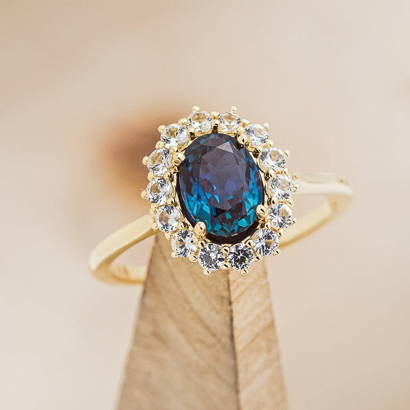 "MALINA" - OVAL LAB-GROWN ALEXANDRITE ENGAGEMENT RING WITH DIAMOND HALO-1
