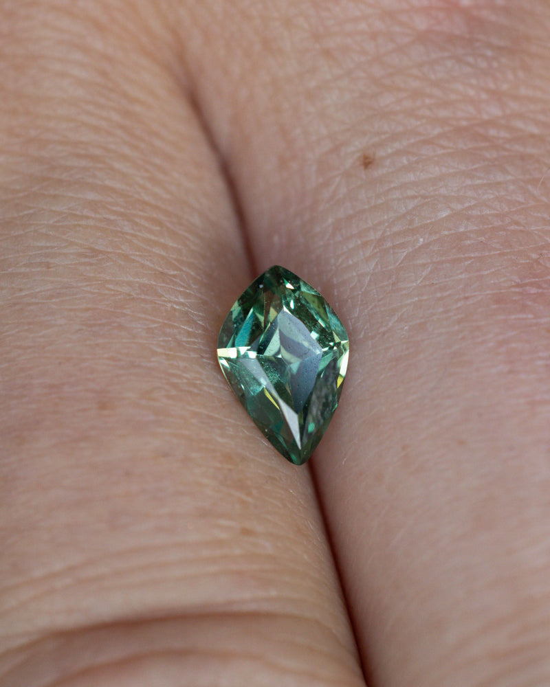 1.03ct GEOMETRIC CUT GREEN MONTANA SAPPHIRE-Staghead Designs