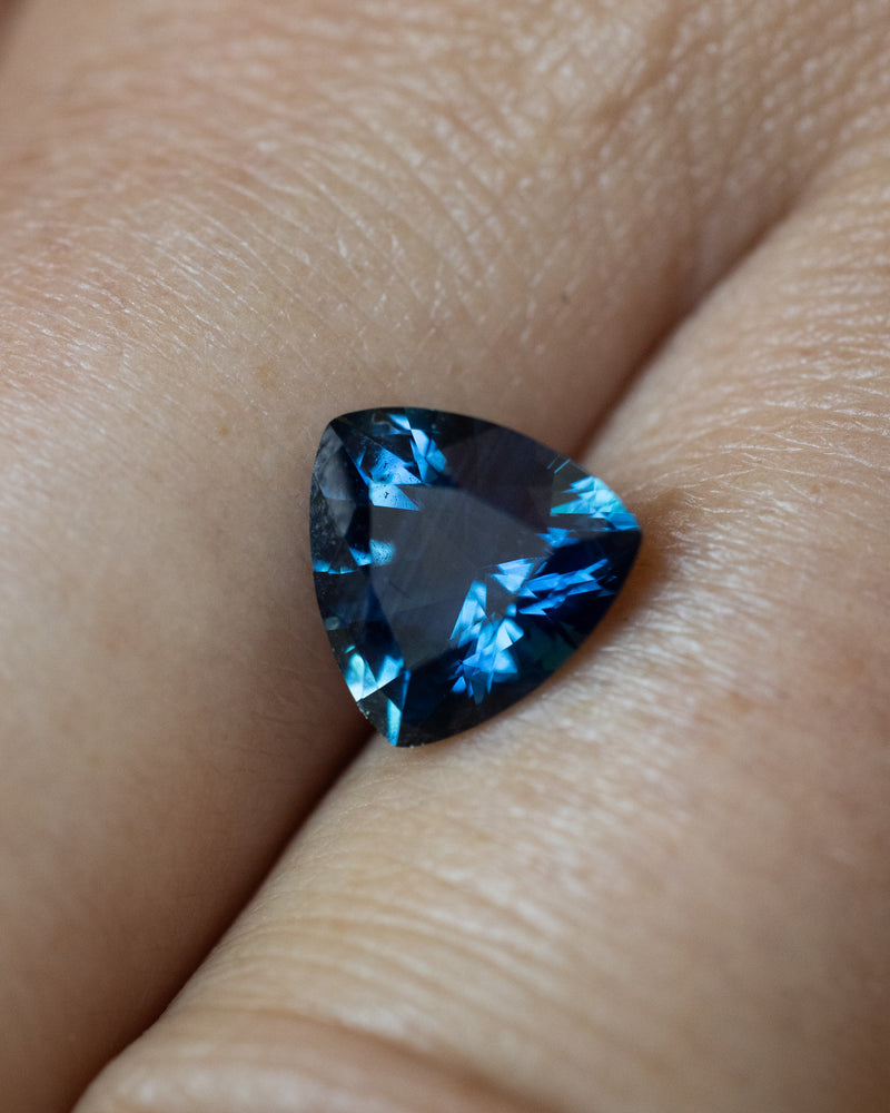 2.09ct UNHEATED TRILLION-CUT BLUE SAPPHIRE - SRI LANKA-Staghead Designs