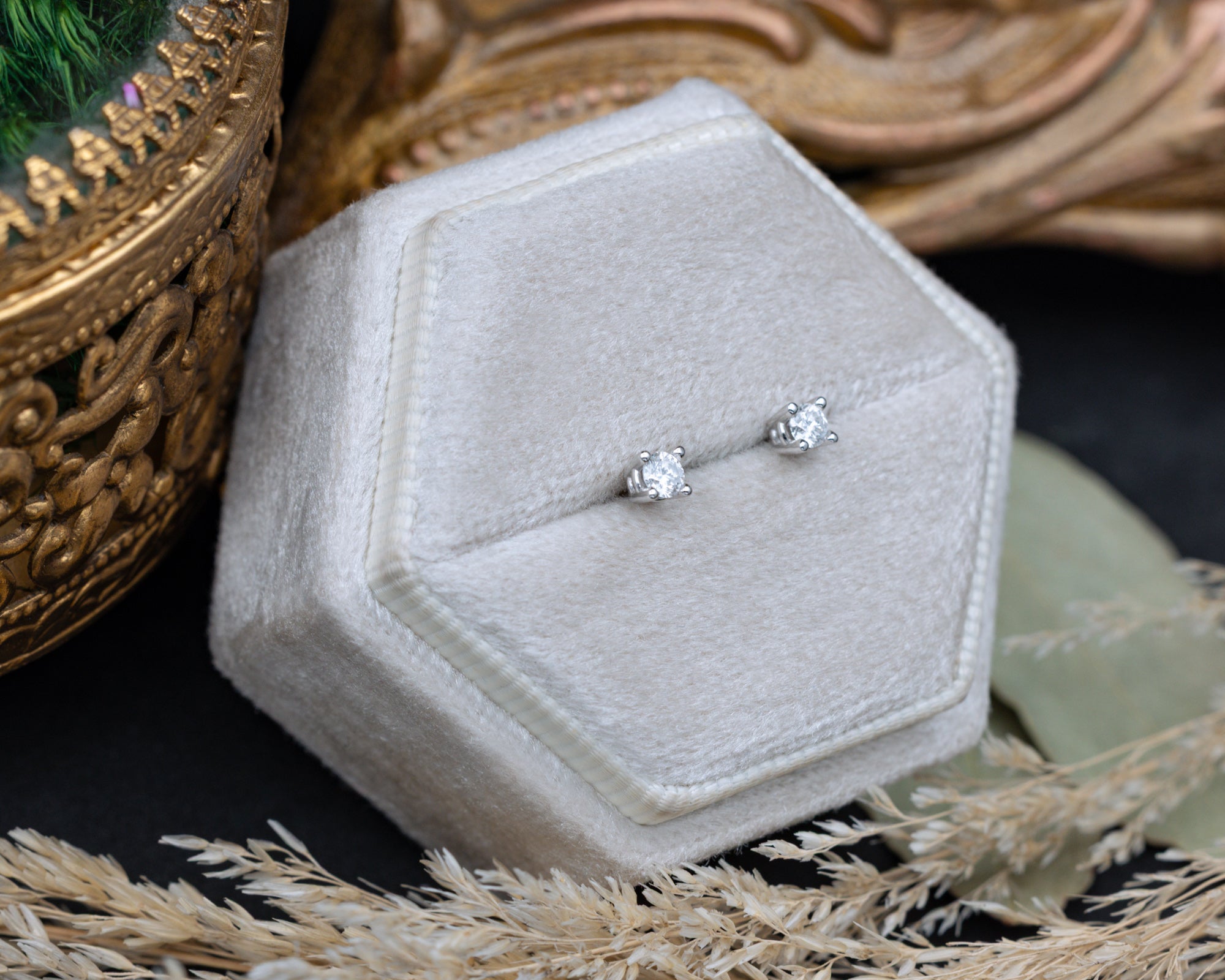 1/4CTW NATURAL DIAMOND STUD EARRINGS IN 14K GOLD-Staghead Designs