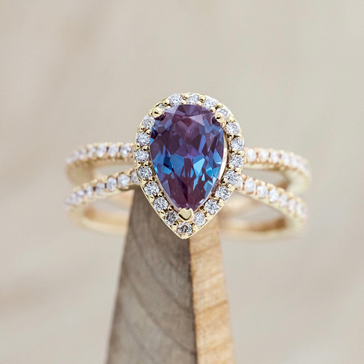 "NALA" - PEAR CUT ENGAGEMENT RING WITH DIAMOND HALO & ACCENTS-Staghead Designs