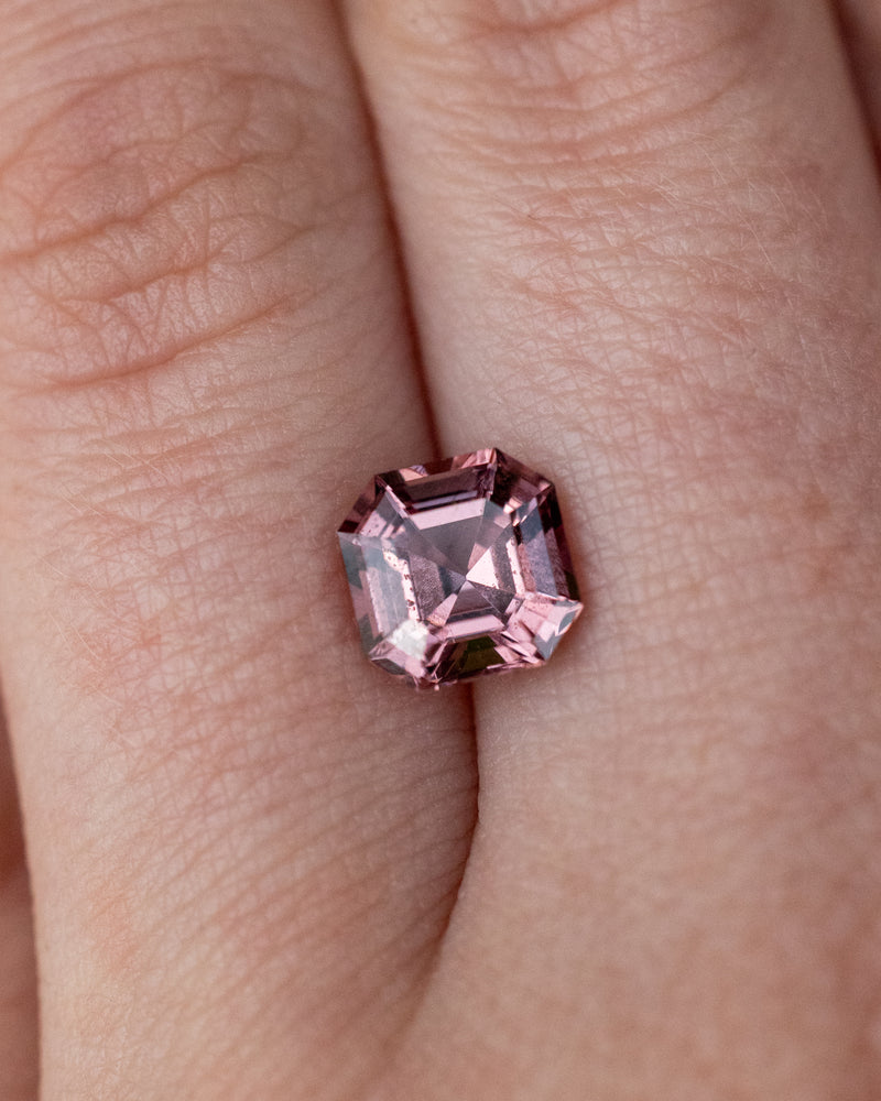 "NERINE" - COLOR-CHANGE CUSHION BRILLIANT-CUT MALAYA GARNET-7