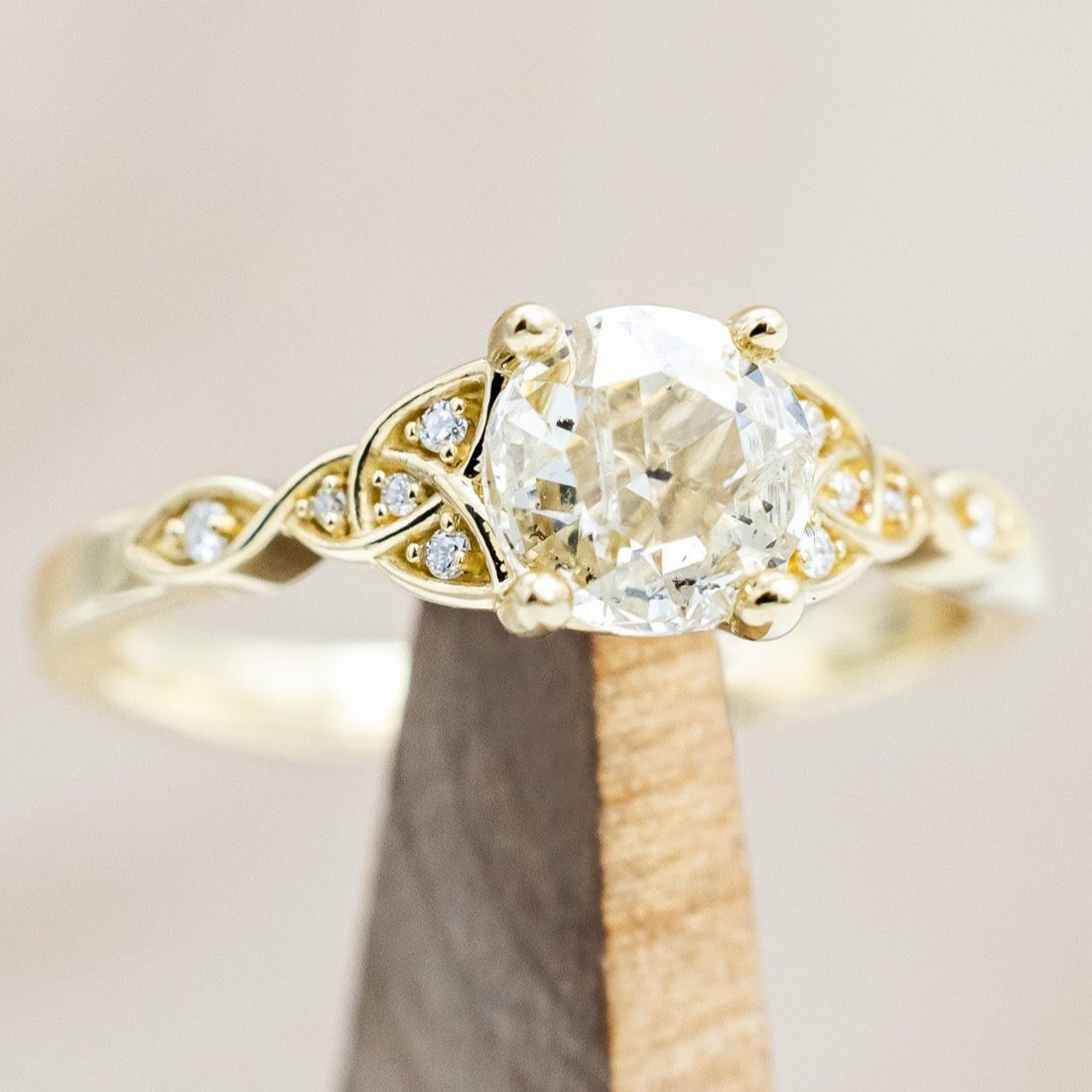 "AIFE" - CELTIC KNOT DESIGNED ENGAGEMENT RING WITH A 1.05CT ROUND CUT CHAMPAGNE DIAMOND-Staghead Designs