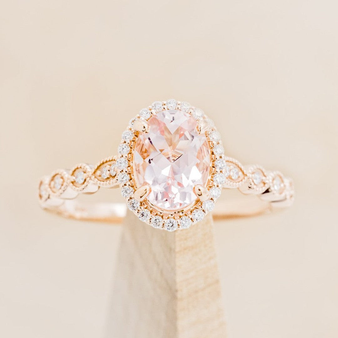 OVAL MORGANITE ENGAGEMENT RING WITH SCALLOP BAND & DIAMOND ACCENTS-1