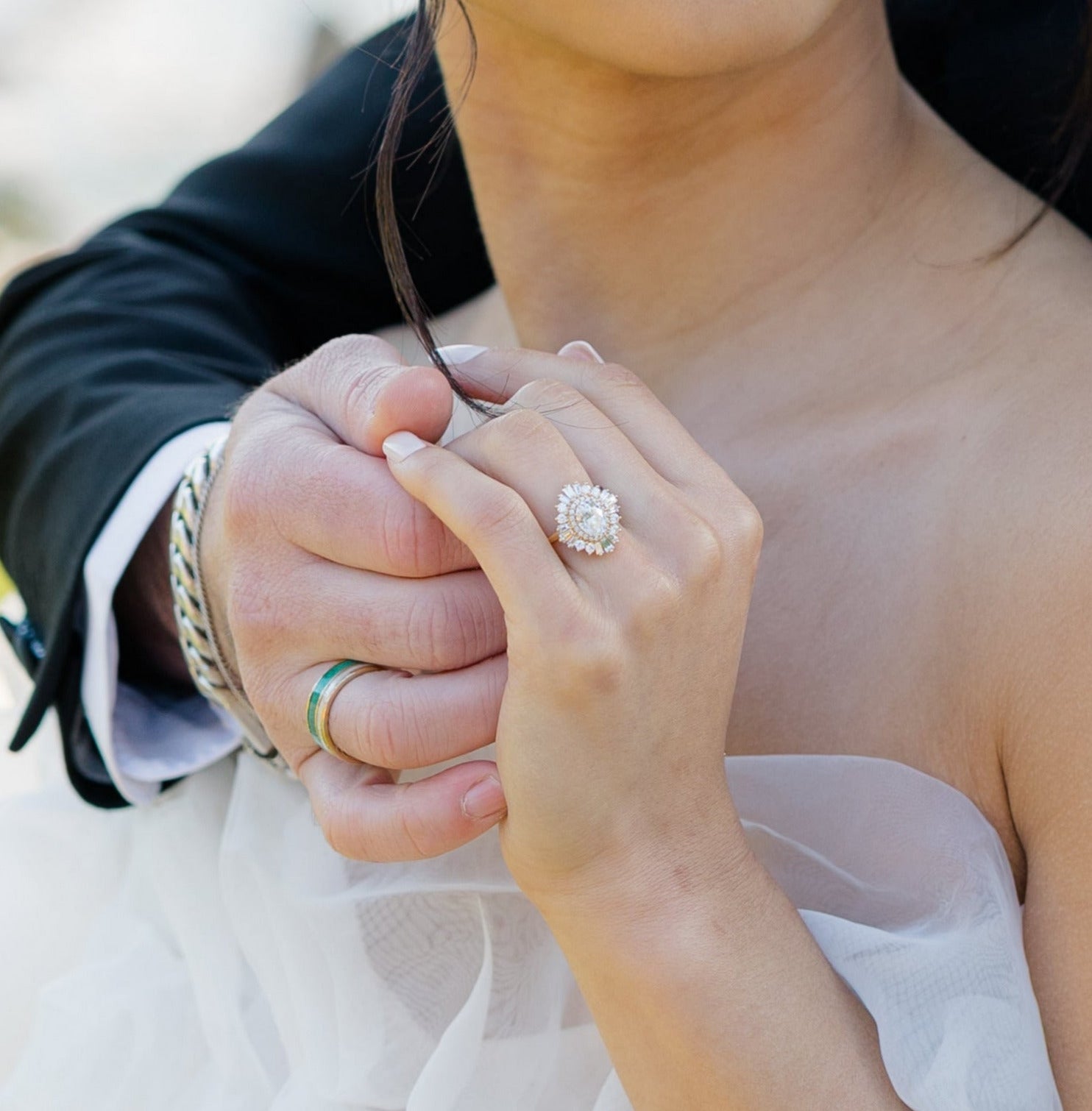 "APHRODITE" - OVAL CUT MOISSANITE ENGAGEMENT RING WITH DIAMOND HALO-Staghead Designs