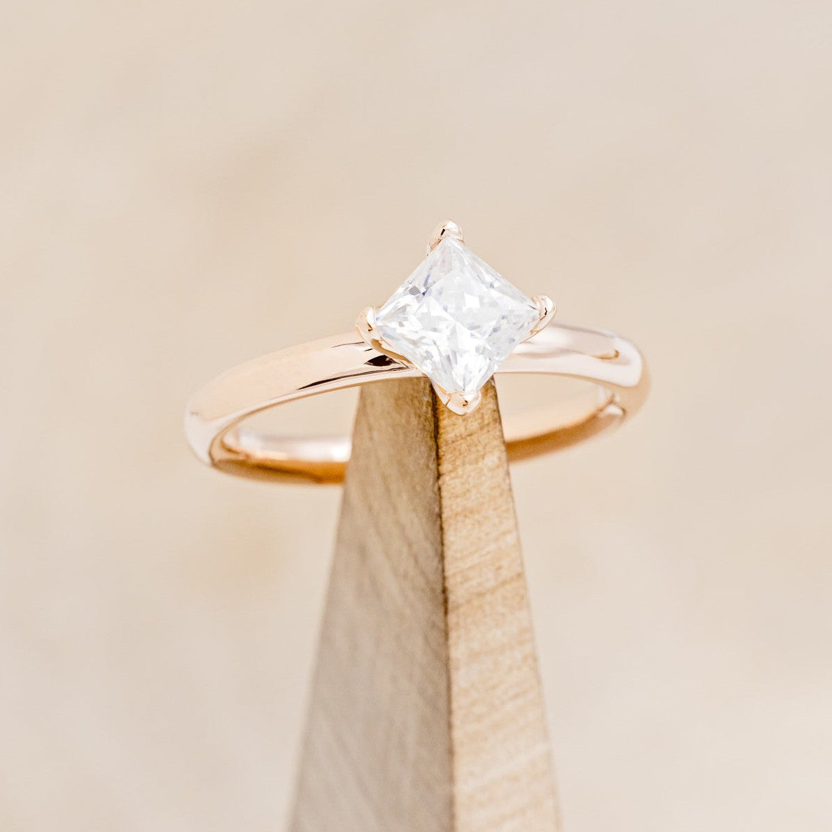 PRINCESS CUT MOISSANITE SOLITAIRE ENGAGEMENT RING-1