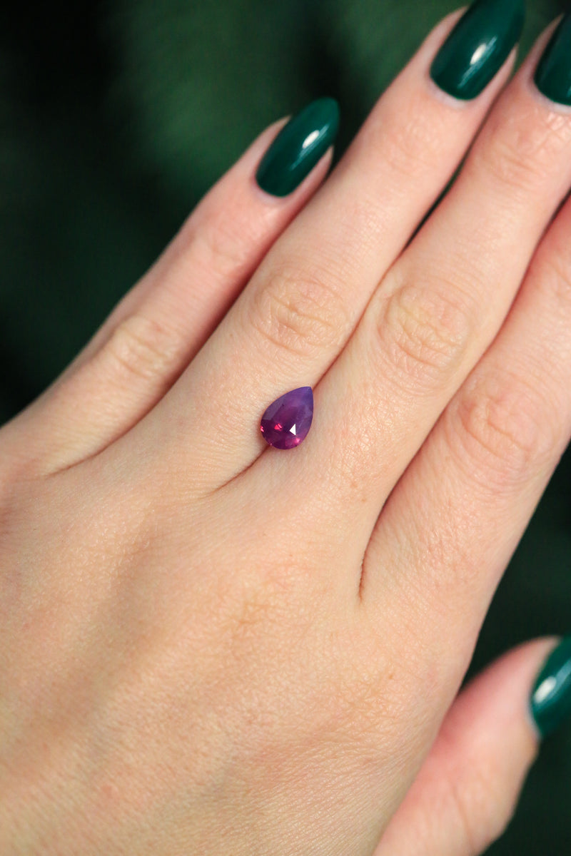 "PHAEDRA" - PEAR CUT MILKY PURPLE PINK SAPPHIRE-7