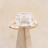 "EDITH" - EMERALD CUT MOISSANITE SOLITAIRE ENGAGEMENT RING WITH DIAMOND ACCENTS - 14K ROSE GOLD - SIZE 7-1