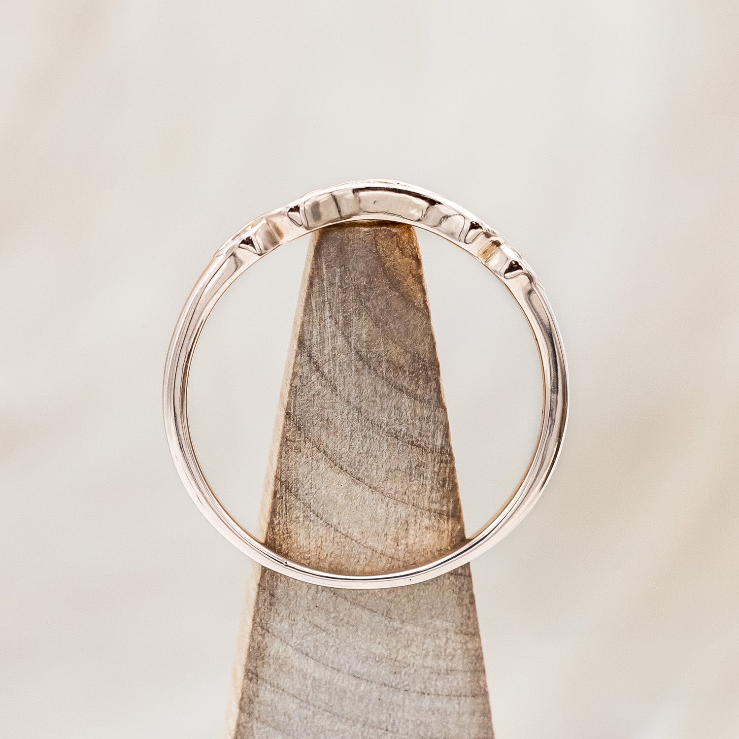 "AIFE" - 14K GOLD AND DIAMOND TRACER-Staghead Designs