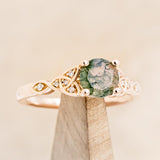 "AIFE" - CELTIC KNOT ROUND CUT MOSS AGATE ENGAGEMENT RING-13