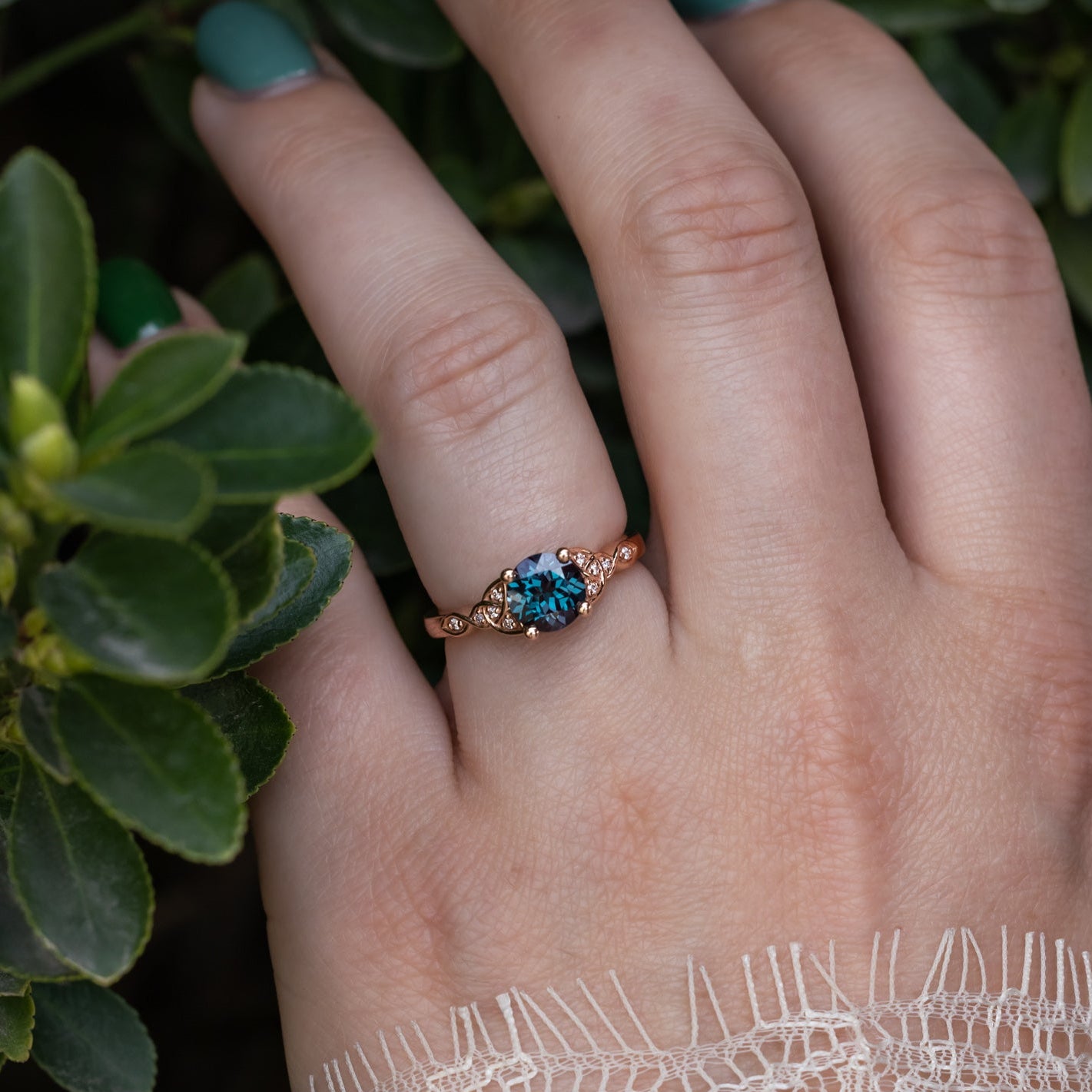"AIFE" - CELTIC KNOT ENGAGEMENT RING WITH ROUND CENTER STONE-Staghead Designs