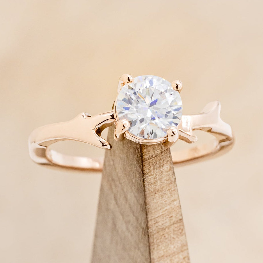 "ARTEMIS" - ROUND CUT ENGAGEMENT RING WITH AN ANTLER-STYLE STACKING BAND-Staghead Designs