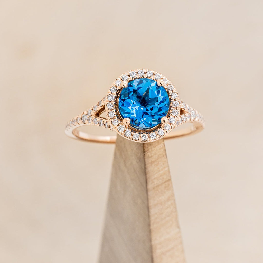 AURA - BIRTHSTONE RING WITH A LAB-GROWN BLUE SAPPHIRE CENTER STONE &  DIAMOND ACCENTS
