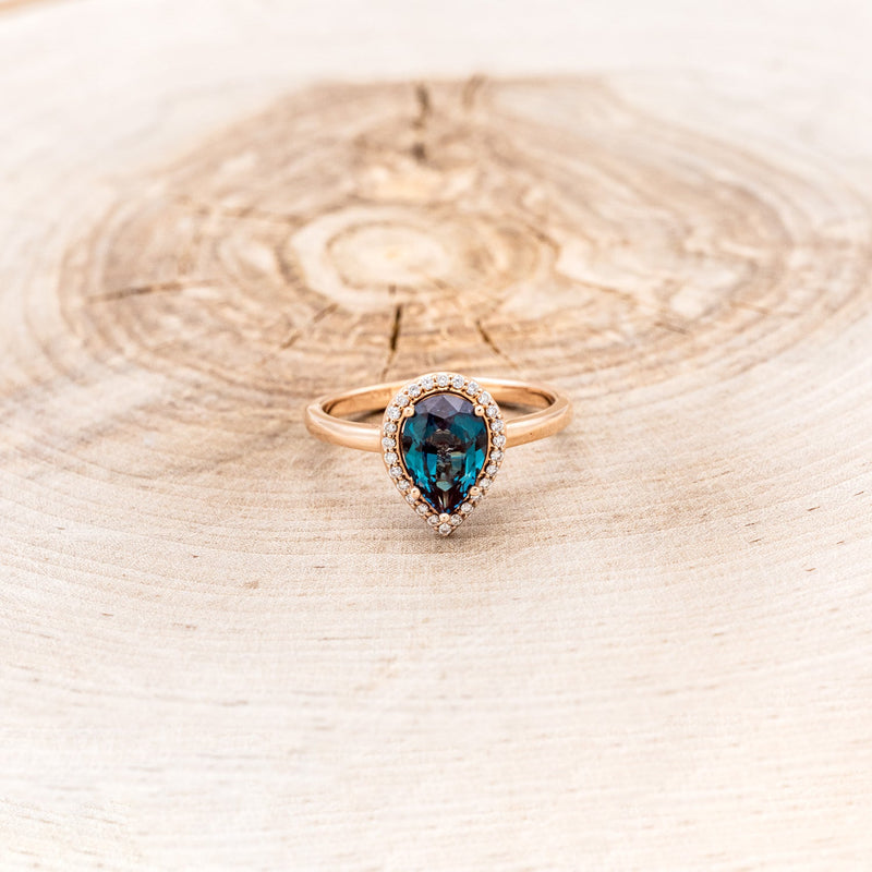 "CLARISS" - PEAR SHAPED LAB-GROWN ALEXANDRITE ENGAGEMENT RING WITH DIAMOND HALO & ANTLER TRACER-14